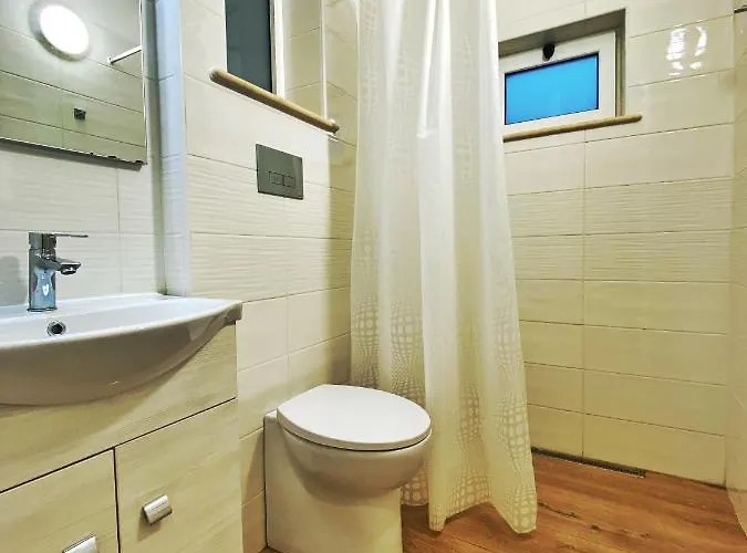 مكان تخييم Calabrisella