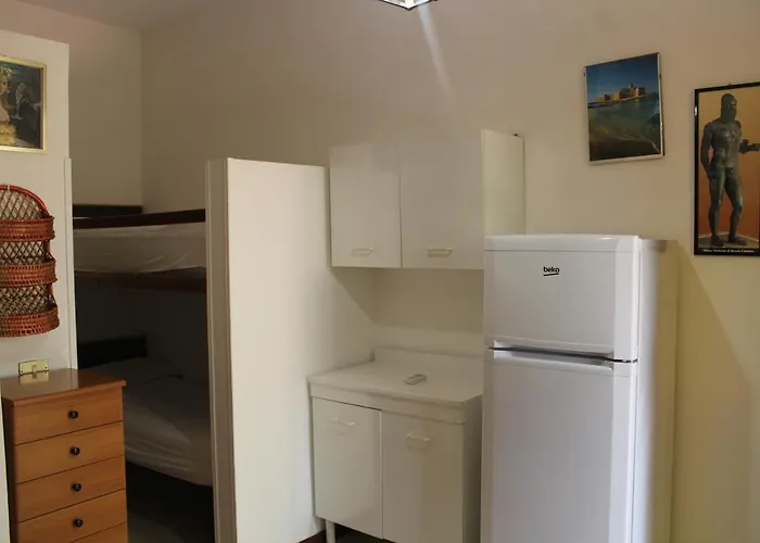 Calabrisella مكان تخييم