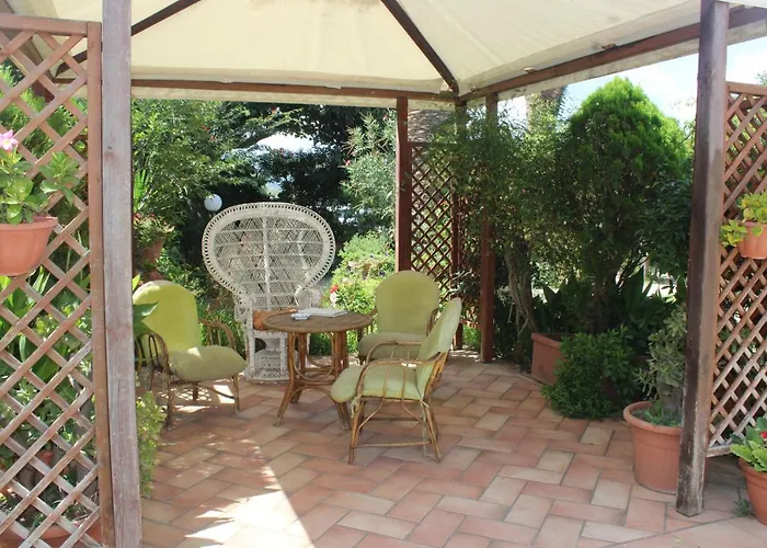 Calabrisella * Borgia